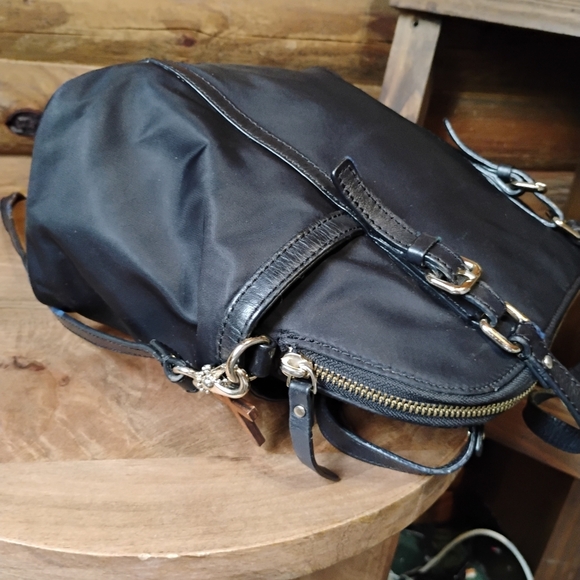 Kate Spade Reversible Striped Cross Body Leather Trim Hand Shoulder Bag reg $399 - Picture 8 of 12